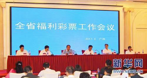 我希望将来某天能得到一只400磅的约克郡大白猪。